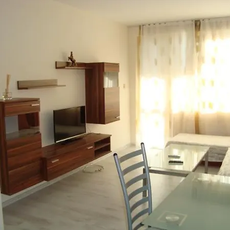 Tommy Apartment *